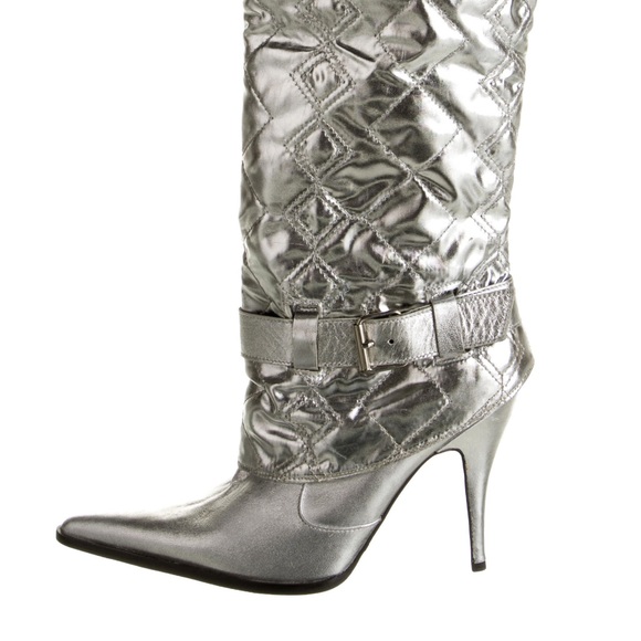 D&G Metallic Silver Leather Boots & Booties - Picture 3 of 17